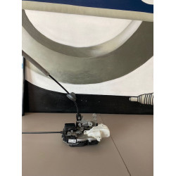 Broasca incuietoare usa fata dreapta Volvo V40 2012-2019 31440390 