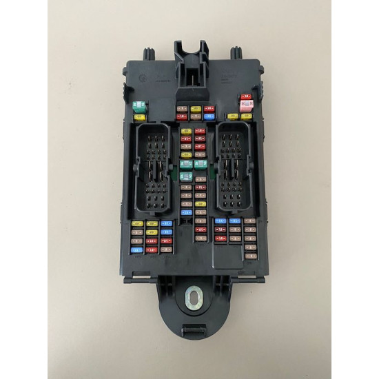 CEM Fuse box Volvo XC60 XC90 S90 V90 2017+ 31682732