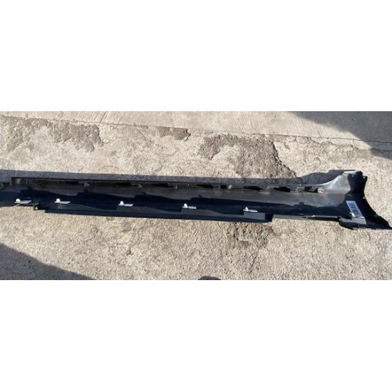 Right Side Sideskirt Volvo V40CC 31290542