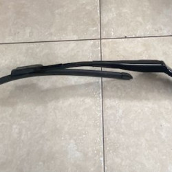 Left Wiper Arm Volvo XC40 31457315