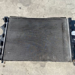 Engine Cooling Radiator Volvo V40 2014 31293689