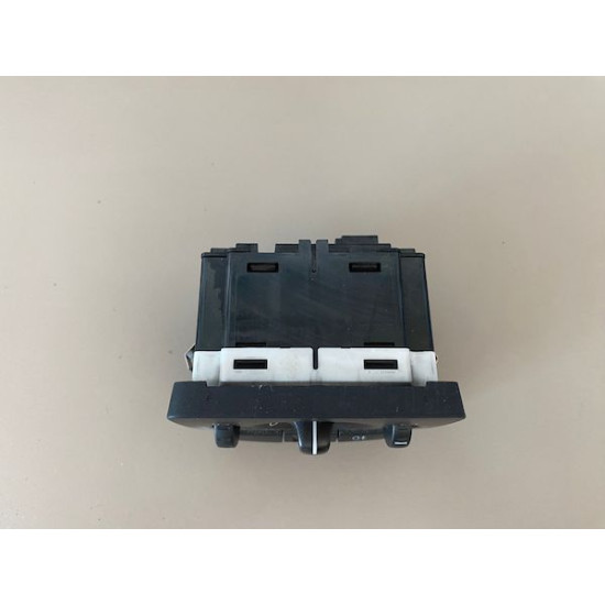 Comanda bloc lumini Volvo V50 2011 31318937 