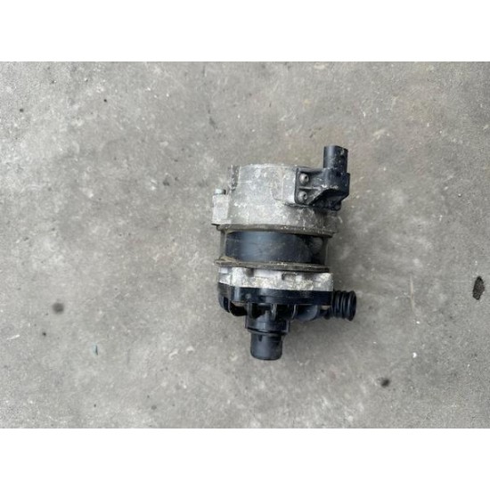 Additional water pump VOLVO V60 D6 HYBRID 2014+ 31293979 Additional water pump VOLVO V60 D6 HYBRID 2014+ 31293979