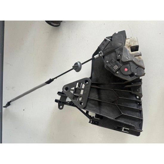 Front right door lock mechanism Volvo S60 V60 31301739 31349860 Front right door lock mechanism Volvo S60 V60 31301739 31349860