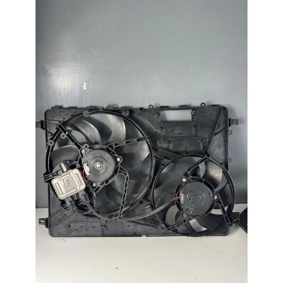 Radiator ElectroVentilator Volvo XC60 XC70 S60 V70 2015 31338823 32339742 Radiator ElectroVentilator Volvo XC60 XC70 S60 V70 2015 31338823 32339742