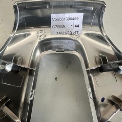 Ornament crom volan Volvo S60 V60 XC60 XC70 S80 V70 V40 31390459
