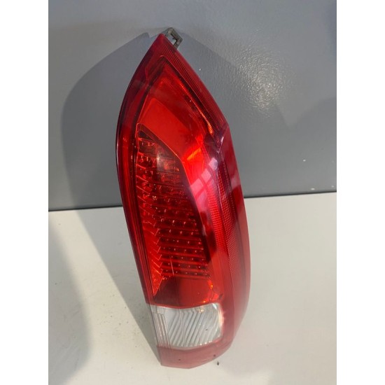 Right taillight Volvo V70 XC70 2004-2007 160986 9483689 30655375 