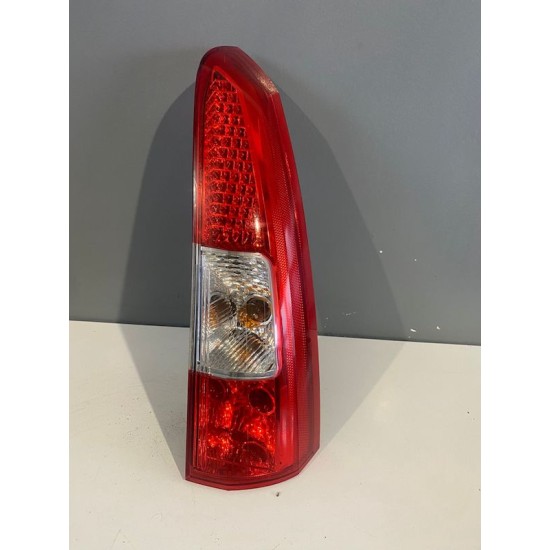 Right taillight Volvo V70 XC70 2004-2007 160986 9483689 30655375 