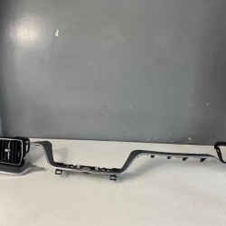 Ornament plansa bord VOLVO XC60 2018+ 314176221 31417576 31442325 31417620