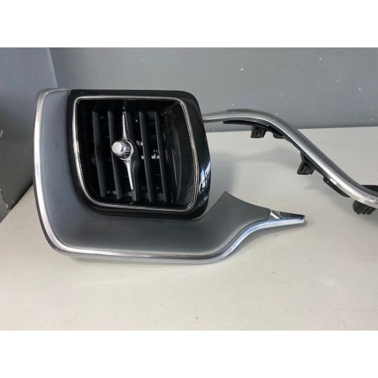 Ornament plansa bord VOLVO XC60 2018+ 314176221 31417576 31442325 31417620