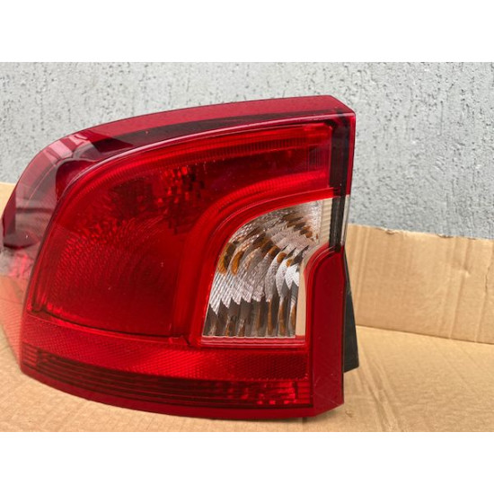 Taillight Rear Left Volvo S60 2010-2017 31395930