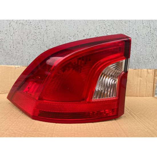 Taillight Rear Left Volvo S60 2010-2017 31395930