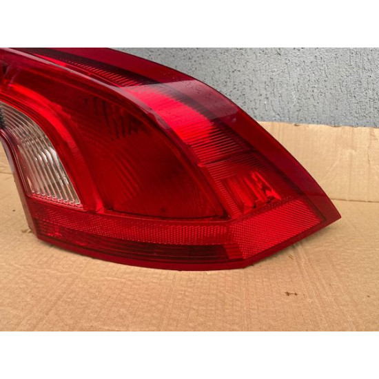 Taillight Rear Right Volvo S60 2010-2017 31395931