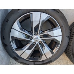 Janta 5 spite 18" Volvo S60 V60 S80 V70 S90 V90 V40 31680199 anvelope 215/55R18 Pirelli 2024