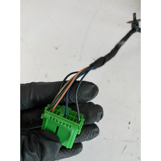 Oglinda dreapta 6 fire VOLVO C30 2009 30799943 