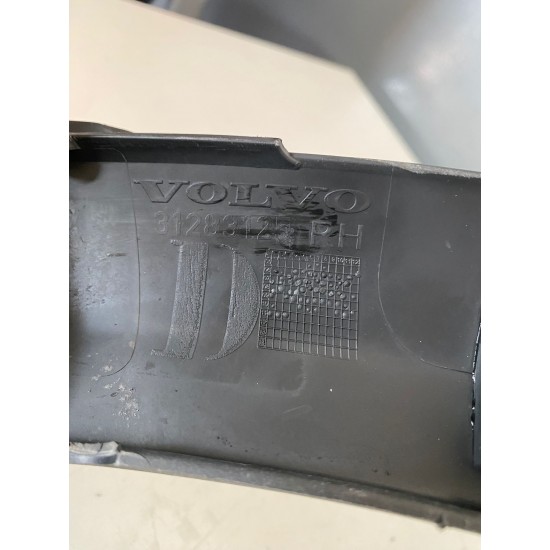 Bandou Ornament Aripa Dreapta Fata Volvo C30 31283125