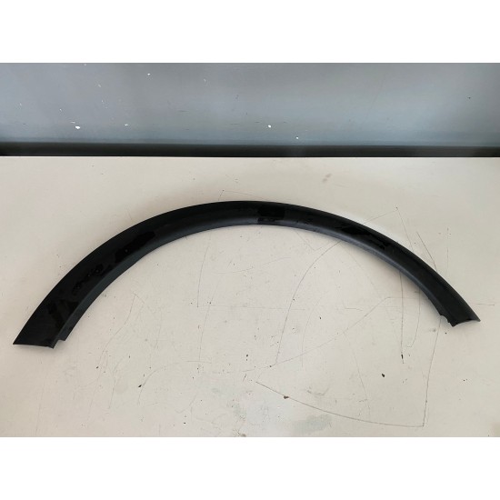 Bandou Ornament Aripa Stanga Spate Volvo C30 31283136