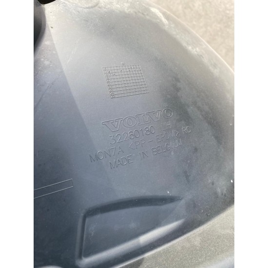 Carenaj fata stanga VOLVO XC40 2019 32260180 Carenaj fata stanga VOLVO XC40 2019 32260180