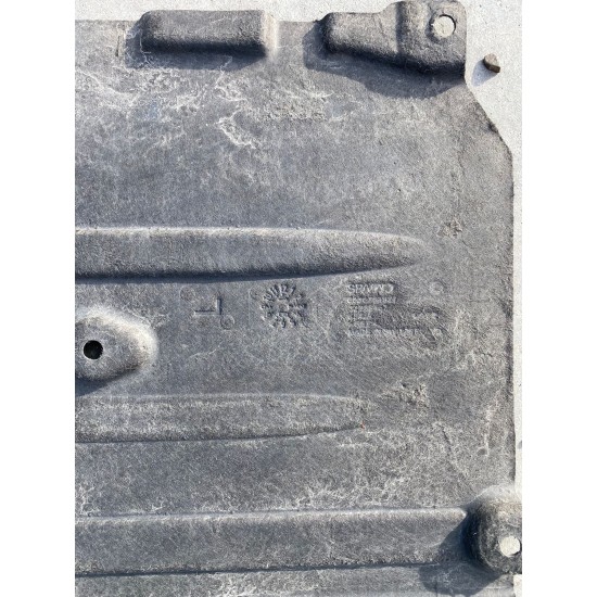 Scut fata stanga VOLVO XC40 2019 32226467