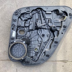 Macara geam dreapta spate VOLVO XC40 2018+ 30747106