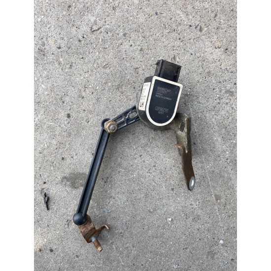 Left Front Headlight Height Level Sensor Volvo XC40 2019 32221957 32221477 32212657