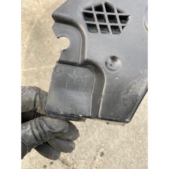 Cover right engine bonnet VOLVO XC40 2018 31479539