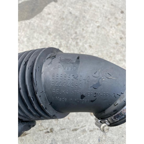 Furtun admisie Volvo XC40 2019 32224382 Furtun admisie Volvo XC40 2019 32224382