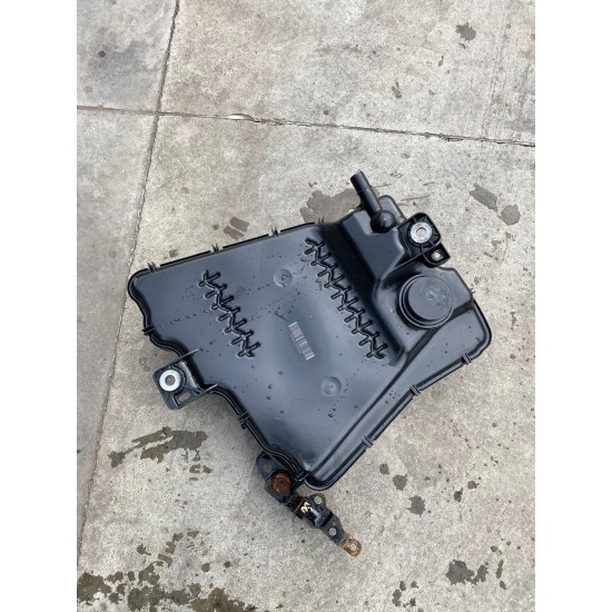  ADBLUE tank VOLVO XC40 2019 32242177