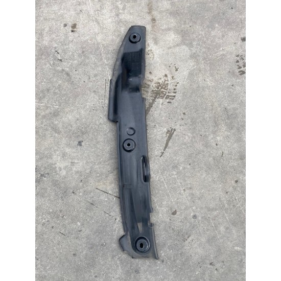 Front left fender filler VOLVO XC40 2019 31442797 Front left fender filler VOLVO XC40 2019 31442797