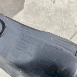 Ornament aripa stanga fata VOLVO XC40 2019 31442797