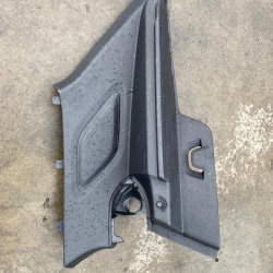 Ornament stalp dreapta spate sus VOLVO XC40 2018+ 32244155 32244157