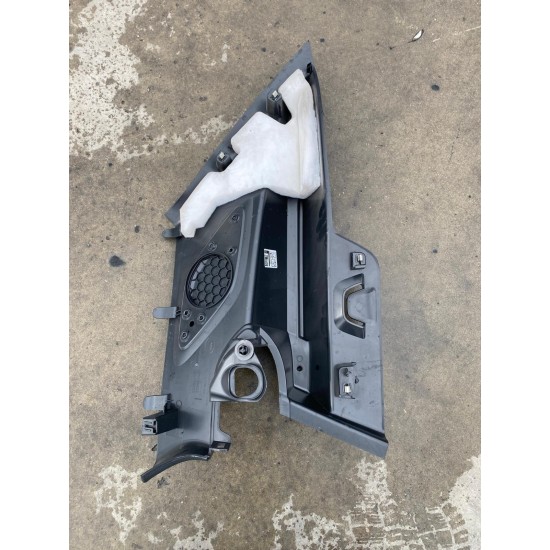 Ornament stalp stanga spate sus VOLVO XC40 2018+ 32244154 32244156