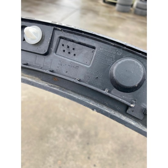 Bandou overfender aripa stanga spate Volvo XC40 2019 31448328