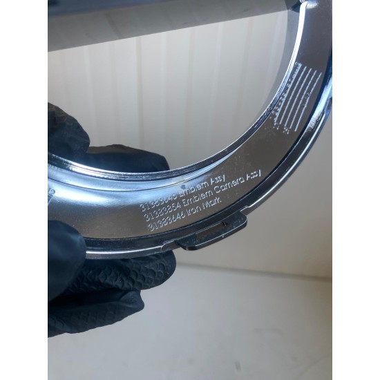 Logo grila radiator VOLVO XC90 XC60 S90 V90 V60 S60 XC40 V60CC V90CC 31383645