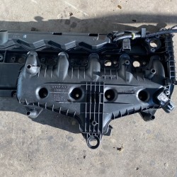 Capac chiuloasa admisie Volvo XC60 S60 V70 V60 XC70 V70 S80 S40 C30 C70 V50 31330239