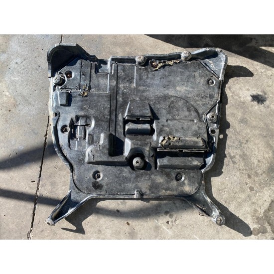 Protecting case engine VOLVO XC70 2001-2007 30741968 30741969