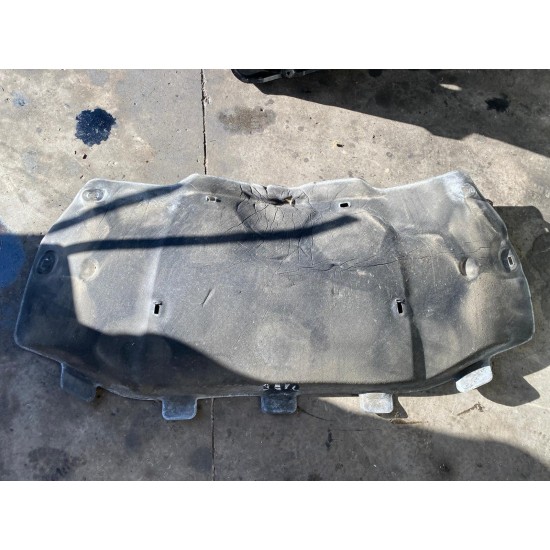 Capitonaj capota Volvo XC60 Facelift 2014+ 31402485