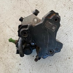 High pressure fuel pump VOLVO XC70 S60 XC90 V70 S80 C30 V50 C70 8692521 36001127 30756125 31303475