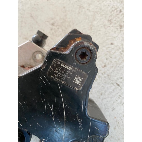 High pressure fuel pump VOLVO XC70 S60 XC90 V70 S80 C30 V50 C70 8692521 36001127 30756125 31303475