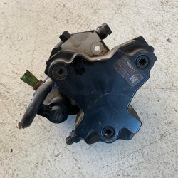 High pressure fuel pump VOLVO XC70 S60 XC90 V70 S80 C30 V50 C70 8692521 36001127 30756125 31303475