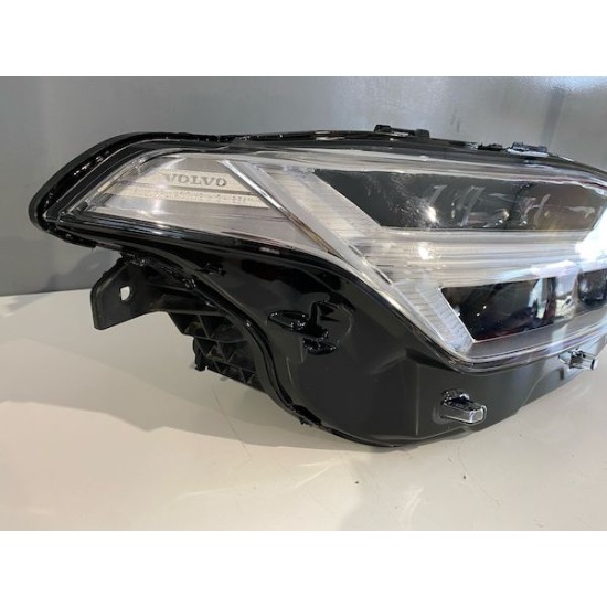 Far dreapta FULL LED VOLVO XC90 2015-2017 31656990 31677039