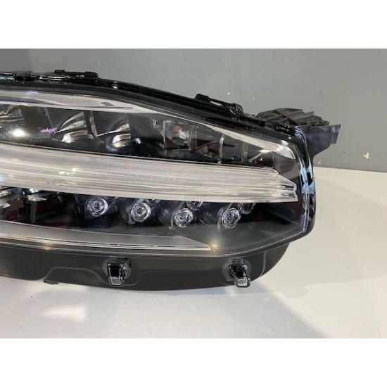 Far dreapta FULL LED VOLVO XC90 2015-2017 31656990 31677039