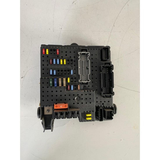 Rear electronic module fuse box REM L VOLVO S60R XC70 30732769 30786646