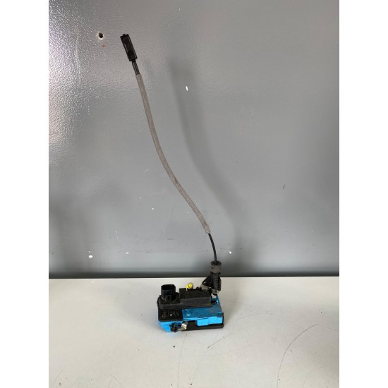 Front right lock door mechanism VOLVO XC90 S80 V70 S60 XC70 8650546 30699748