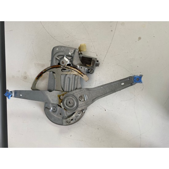 Window lift mechanism right front VOLVO XC70 2007 30784579 Window lift mechanism right front VOLVO XC70 2007 30784579