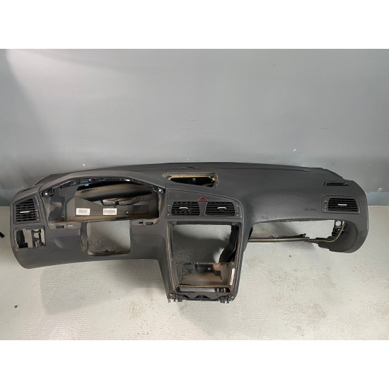 Dashboard panel with passenger airbag VOLVO XC70 2007 9177707