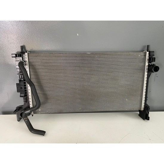 Radiator apa VOLVO S90 V90 V90CC XC60 31368232 32224829 Radiator apa VOLVO S90 V90 V90CC XC60 31368232 32224829