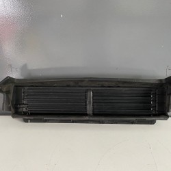 Intercooler Radiator Air Guide Gear Volvo XC60 2018+ 31425366 31425365