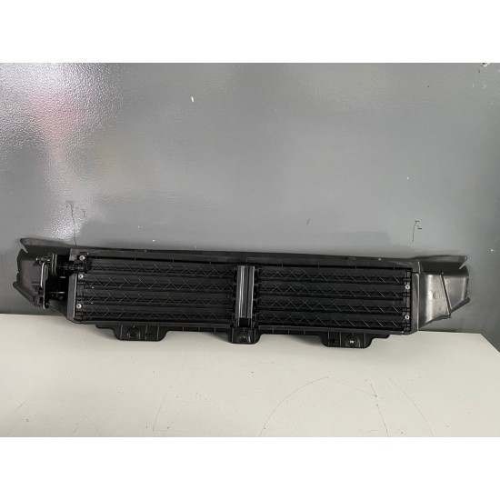 Radiator support air deflector VOLVO XC90 2016+ 31353797
