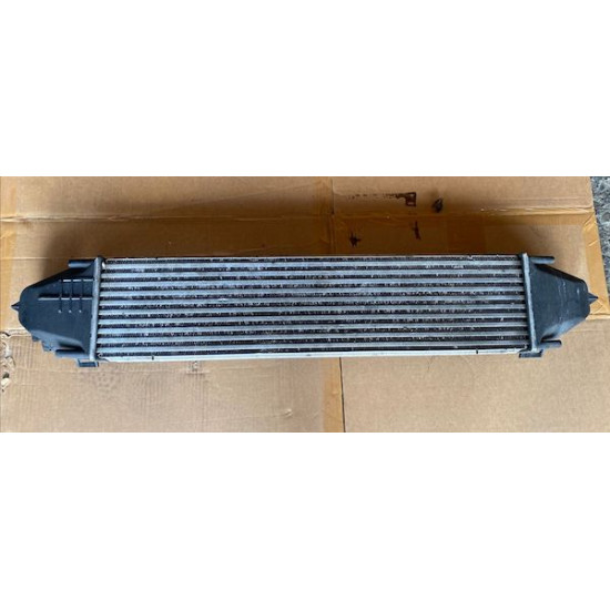 Intercooler Volvo V40 V70 S80 XC60 XC70 31338474